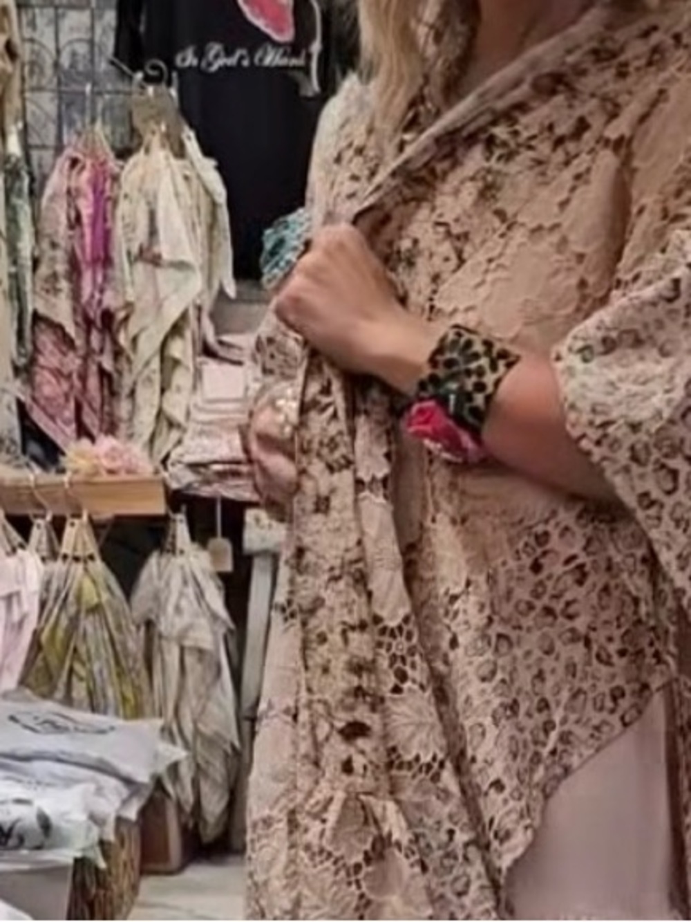 🔥BRAND NEW Desert Rose Throwover,A Rare Bird,Crochet Cardigan,Taupe,Ltd Qty - Picture 5 of 7